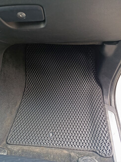 EVA коврики на Jeep Grand Cherokee (WK2) 2010 - 2022 в Нальчике EVA коврики на Jeep Grand Cherokee (WK2) 2010 - 2022 в Нальчике