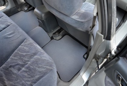 Ворсовые коврики на Mitsubishi Galant VIII 1996 - 2005 в Нальчике