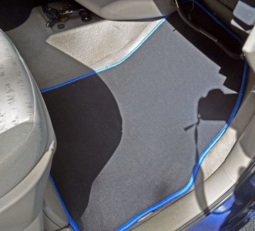 Коврики на Renault Scenic II 2003 - 2010 в Нальчике