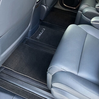 Ворсовые коврики на Lynk & Co 900 2025 - 2026 в Нальчике Ворсовые коврики на Lynk & Co 900 2025 - 2026 в Нальчике