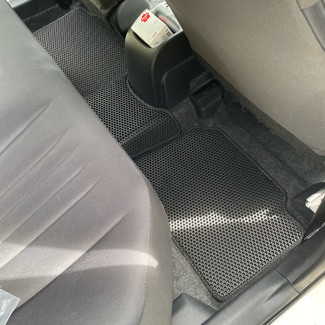 EVA коврики на Toyota Yaris IV 2019 - 2025 в Нальчике