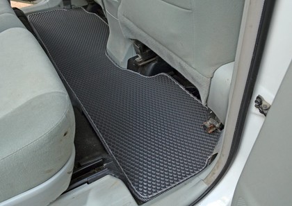 EVA коврики на Toyota Prius Alpha 2011 - 2021 в Нальчике