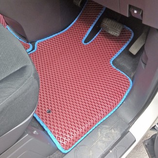 Коврики на Mitsubishi Delica D:5 2007 - 2025 в Нальчике