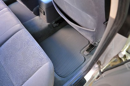 EVA коврики на Toyota Avensis I 1997 - 2002 в Нальчике