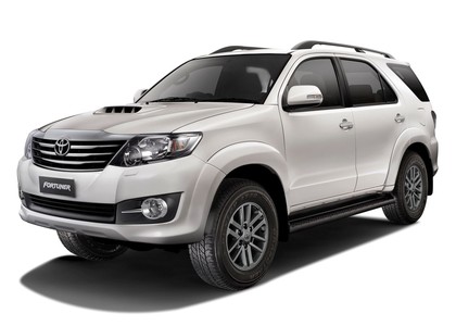 Коврики на Toyota Fortuner I 2004 - 2015 в Нальчике