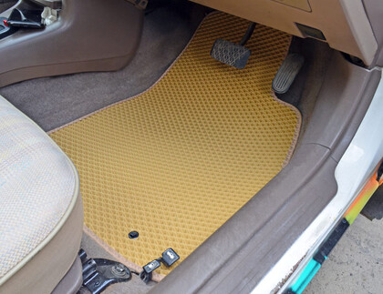 Коврики на Toyota Cynos (L50) 1995 - 1999 в Нальчике
