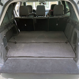 Ворсовые коврики на Land Rover Discovery V 2016 - 2025 в Нальчике