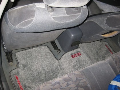 EVA коврики на Toyota Avensis I 1997 - 2002 в Нальчике