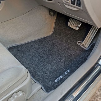 Коврики на Toyota Mark II Wagon Blit 2002 - 2007 в Нальчике