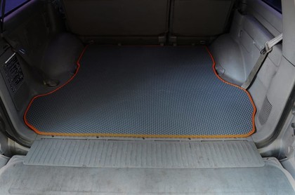Ворсовые коврики на Lexus LX 470 1997 - 2007 в Нальчике