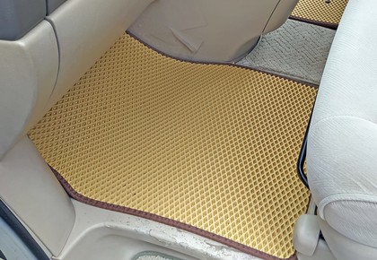 EVA коврики на Toyota Alphard (H10) 2002 - 2008 в Нальчике