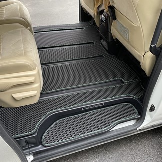 EVA коврики на Toyota Vellfire (H30) 2015 - 2023 в Нальчике