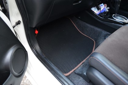Коврики на Honda Fit Shuttle 2011 - 2015 в Нальчике
