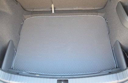 Коврики на Skoda Karoq 2017 - 2025 в Нальчике