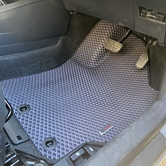 Ворсовые коврики на Toyota Corolla Axio (E16) 2012 - 2025 в Нальчике