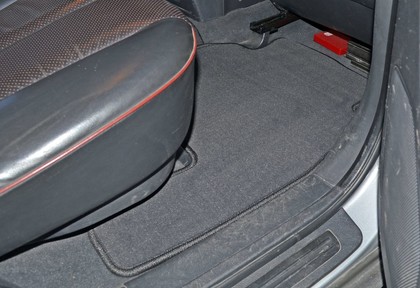 Ворсовые коврики на Hyundai Santa Fe II 2005 - 2012 в Нальчике