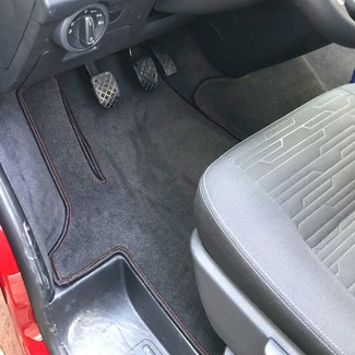 Ворсовые коврики на Volkswagen Caravelle (T5) 2003 - 2015 в Нальчике