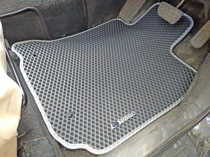 EVA коврики на Toyota Wish I 2003 - 2009 в Нальчике