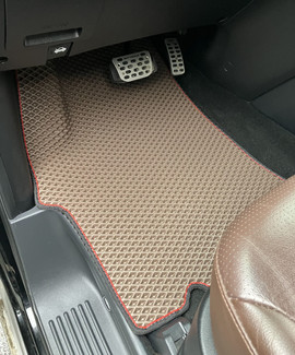 Коврики на Hyundai H1 II 2007 - 2022 в Нальчике