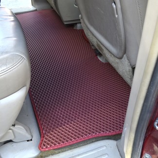 Коврики на Toyota Sienna II 2003 - 2010 в Нальчике