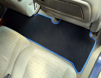 Коврики на Renault Scenic II 2003 - 2010 в Нальчике