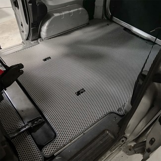 Коврики на Nissan NV200 2009 - 2025 в Нальчике