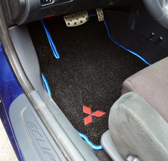Ворсовые коврики на Mitsubishi Eclipse IV 2005 - 2011 в Нальчике