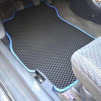 Ворсовые коврики на Honda Civic VI 4d 1995 - 2002 в Нальчике