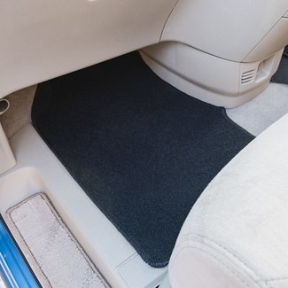 Коврики на Nissan Serena (C25) 2005 - 2010 в Нальчике