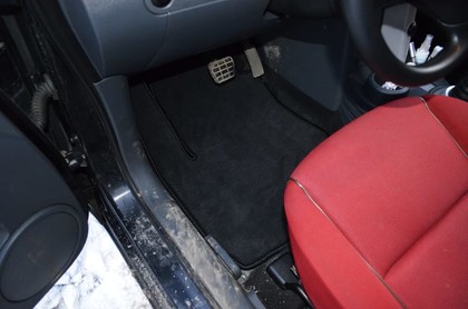 Ворсовые коврики на Mitsubishi Colt VI 2002 - 2012 в Нальчике