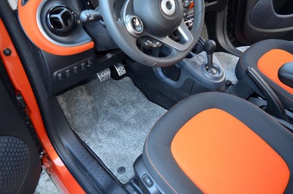 Ворсовые коврики на Smart Fortwo (C453) 2014 - 2025 в Нальчике