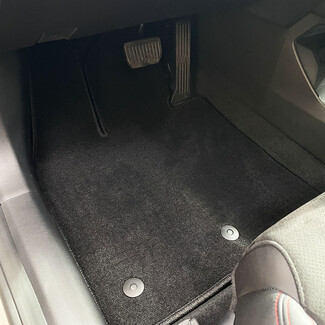 Ворсовые коврики на Mazda EZ-6 2024 - 2026 в Нальчике Ворсовые коврики на Mazda EZ-6 2024 - 2026 в Нальчике