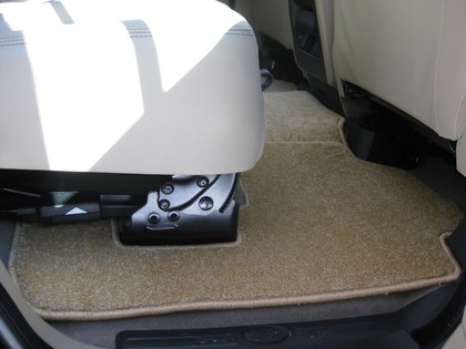 Коврики на Land Rover Discovery III 2004 - 2009 в Нальчике